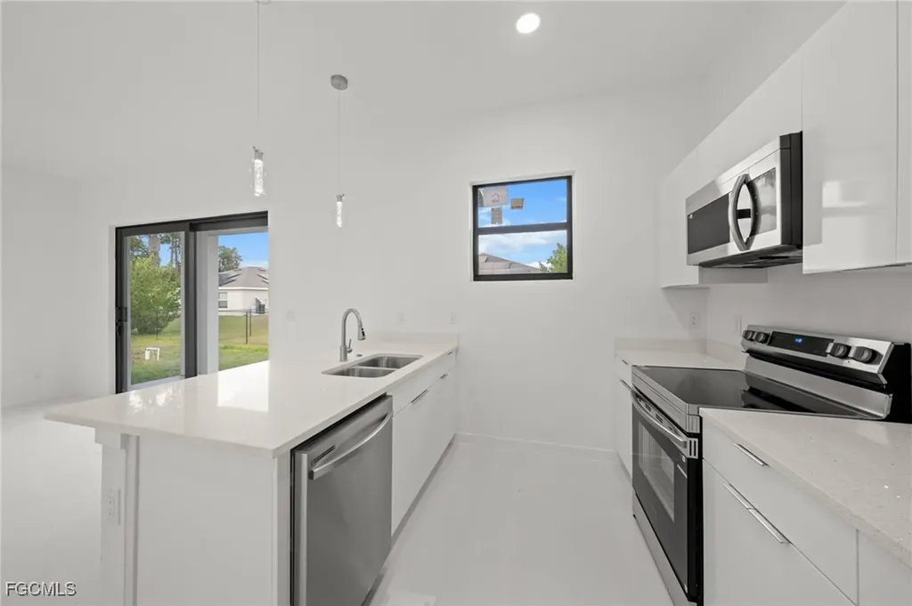 447 Redwing Street Lehigh Acres FL 33974