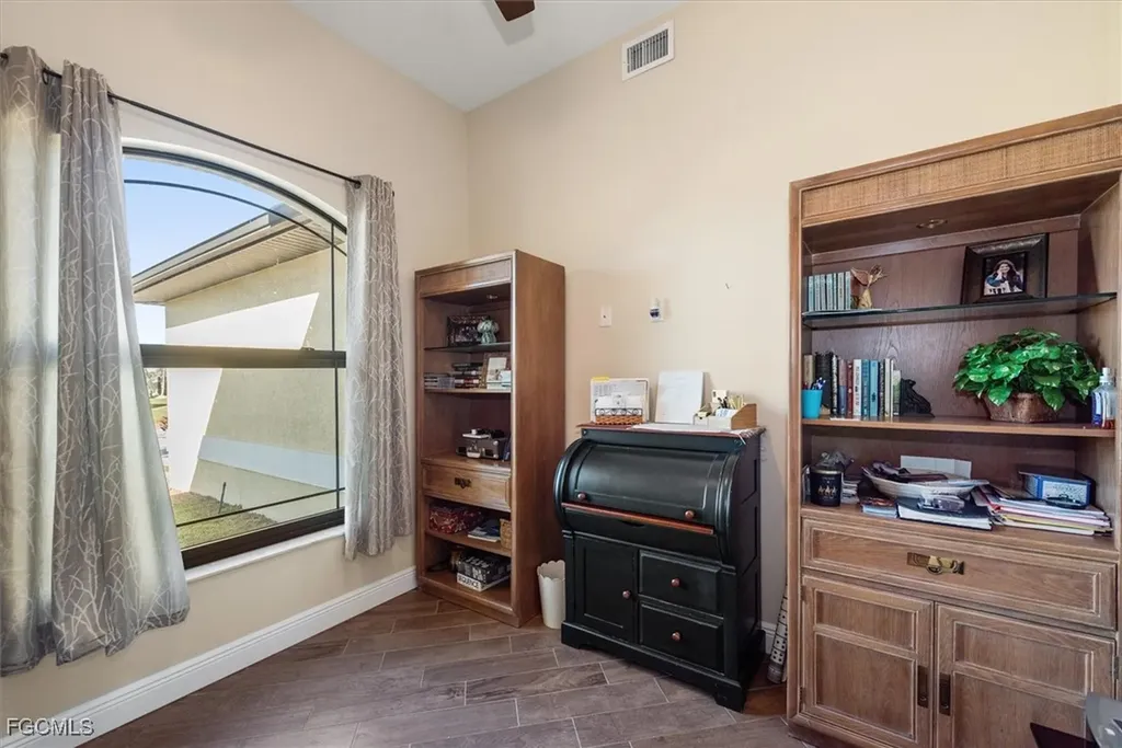 2011 NW 9th Place Cape Coral FL 33993