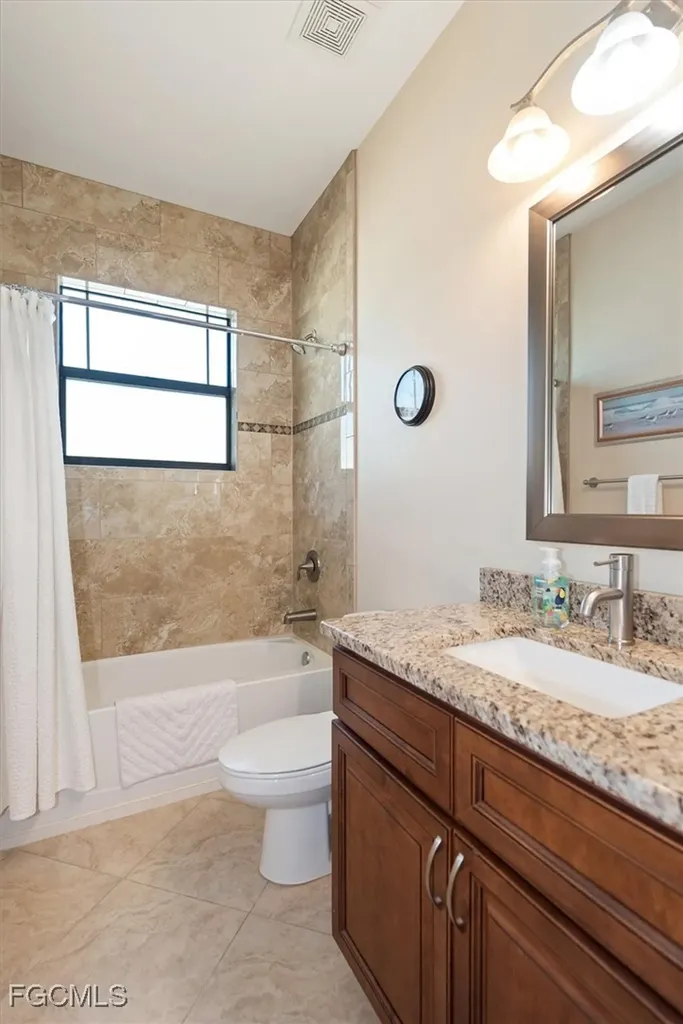2011 NW 9th Place Cape Coral FL 33993