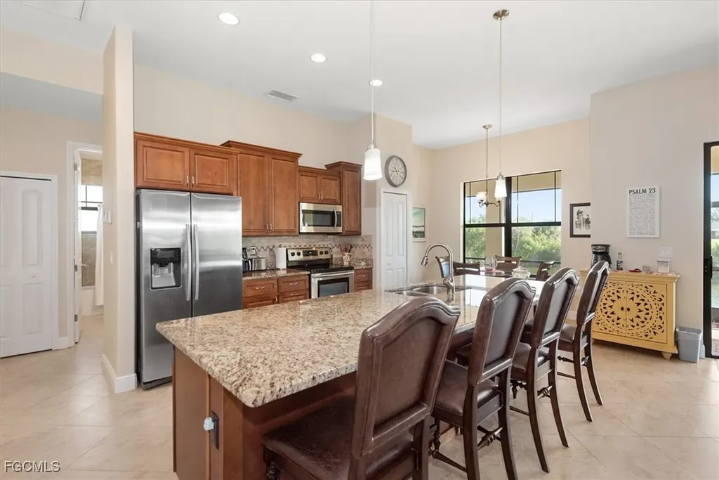 2011 NW 9th Place Cape Coral FL 33993
