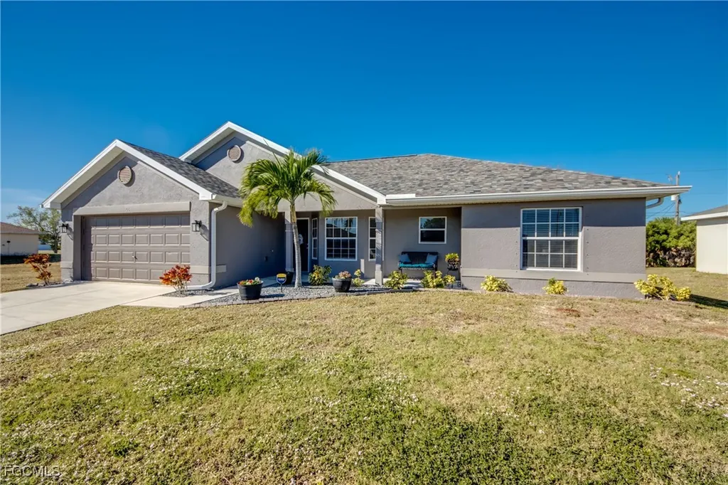 1906 NE 18th Avenue Cape Coral FL 33909