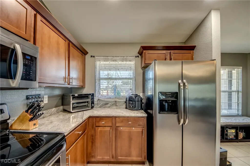 1906 NE 18th Avenue Cape Coral FL 33909