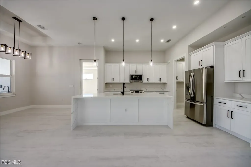 3812 Embers Parkway W Cape Coral FL 33993