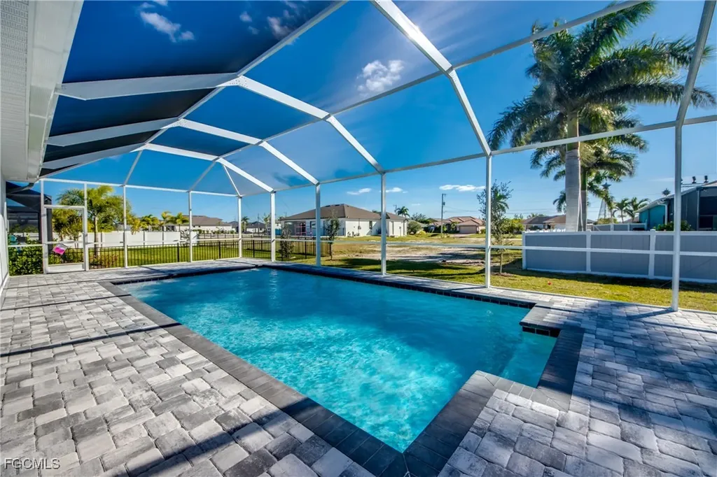 3812 Embers Parkway W Cape Coral FL 33993