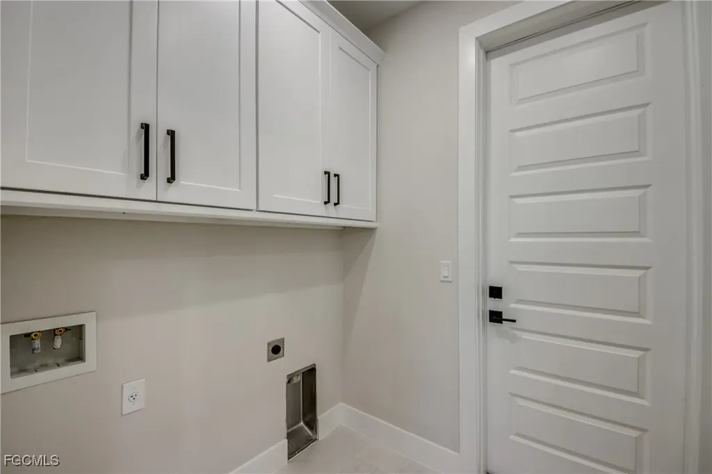 3812 Embers Parkway W Cape Coral FL 33993