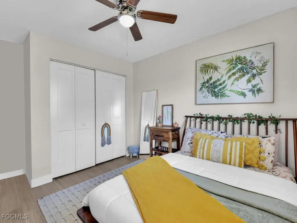 613 SE 19th Lane Cape Coral FL 33990