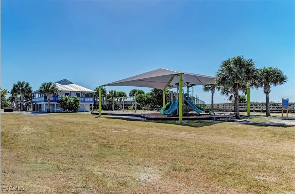 5 Hull Court Placida FL 33946