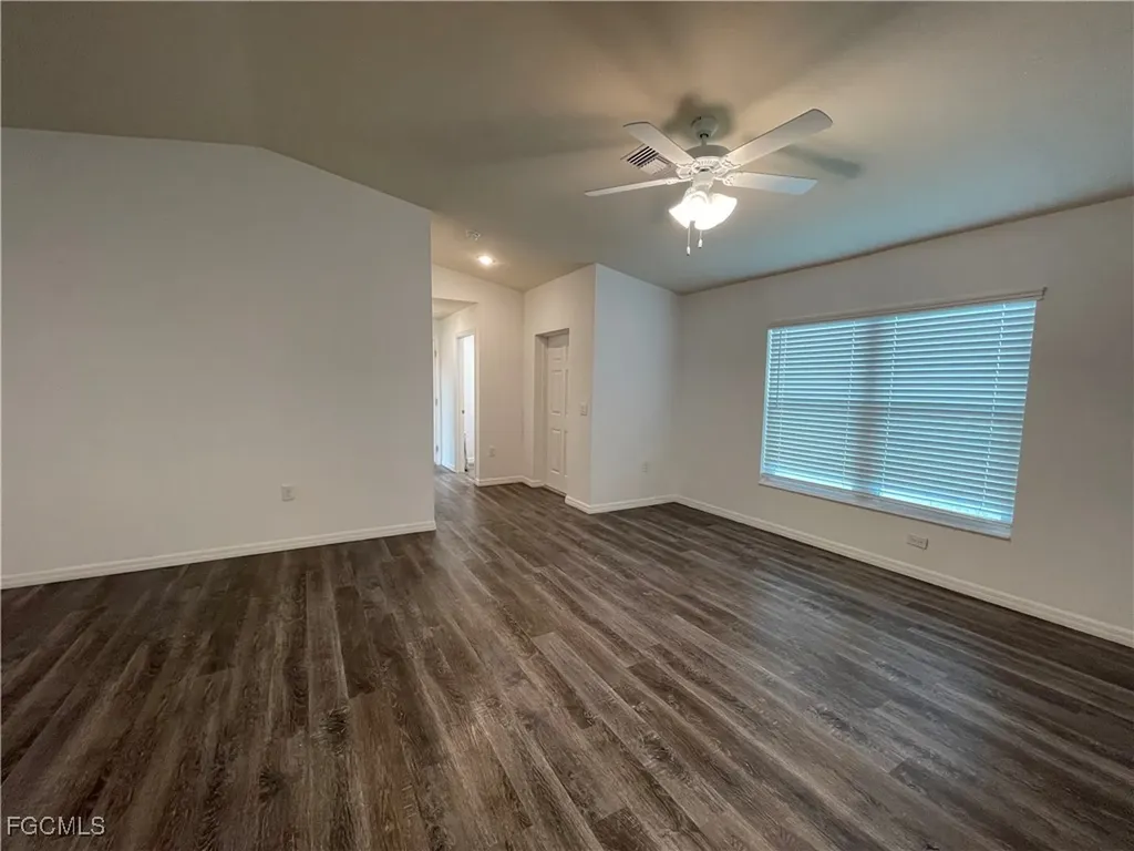 131 Carousel Avenue Labelle FL 33935