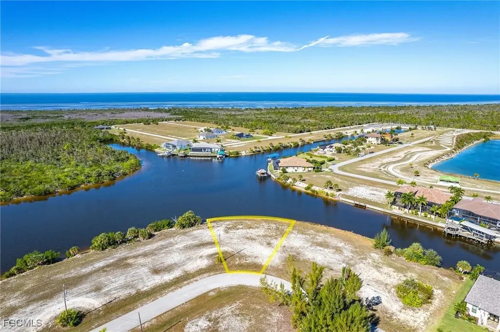 3526 NW 46th Place Cape Coral FL 33993