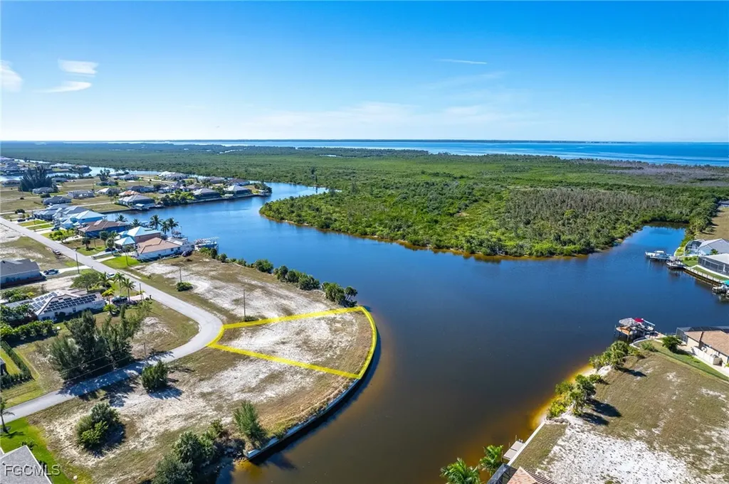 3526 NW 46th Place Cape Coral FL 33993