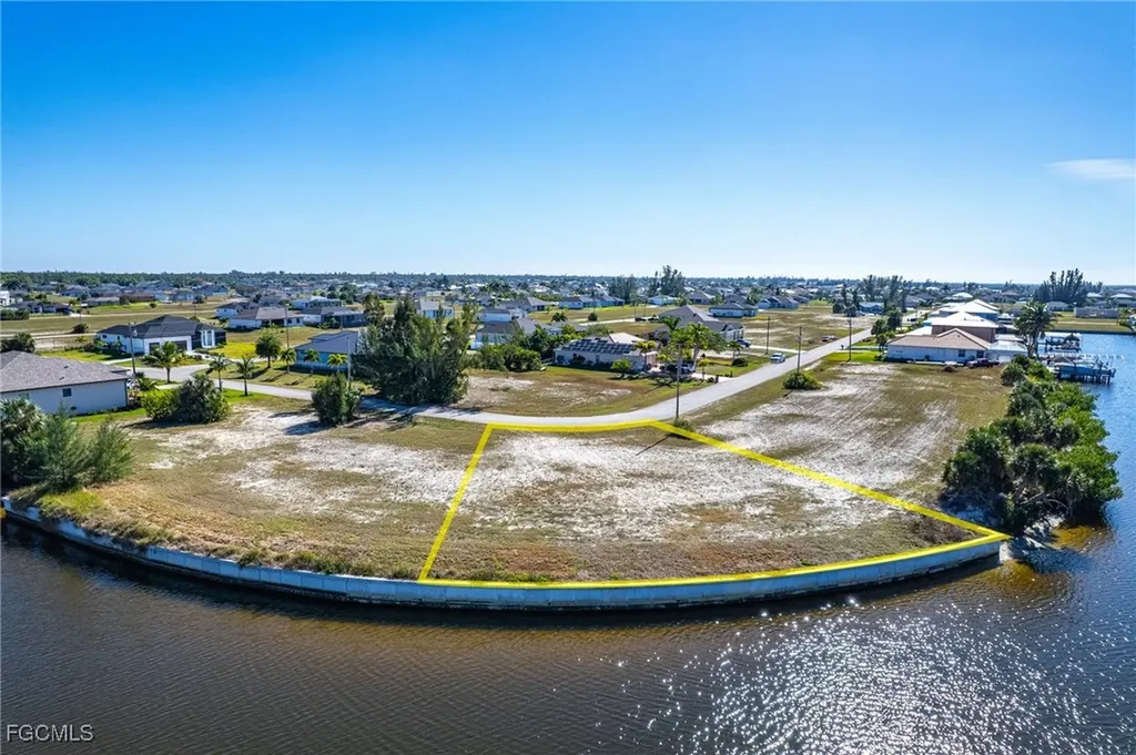 3526 NW 46th Place Cape Coral FL 33993