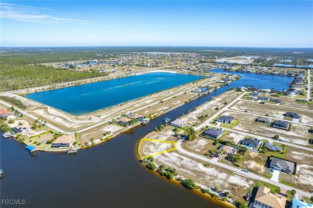 3526 NW 46th Place Cape Coral FL 33993