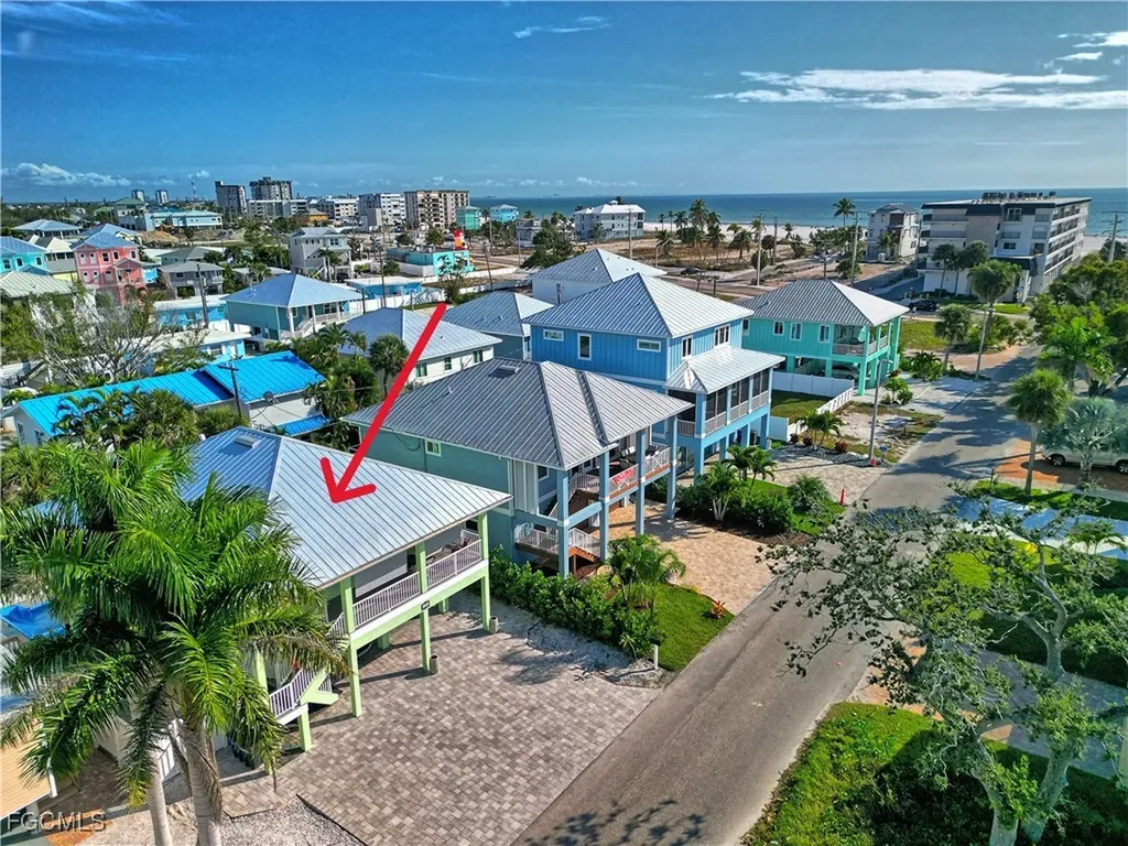 140 Pearl Street Fort Myers Beach FL 33931