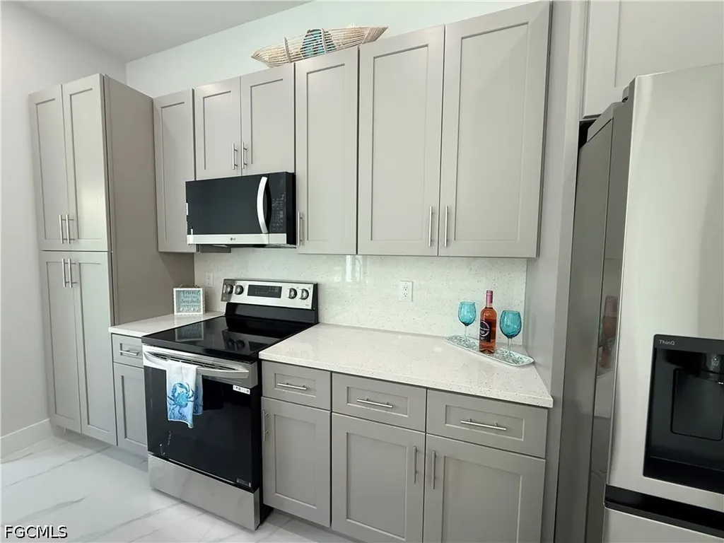 1819 NW 19th Avenue Cape Coral FL 33993