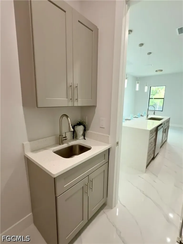 1819 NW 19th Avenue Cape Coral FL 33993