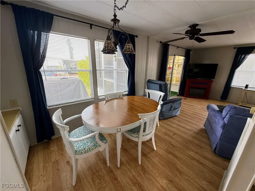 541 Freedom Street North Fort Myers FL 33917