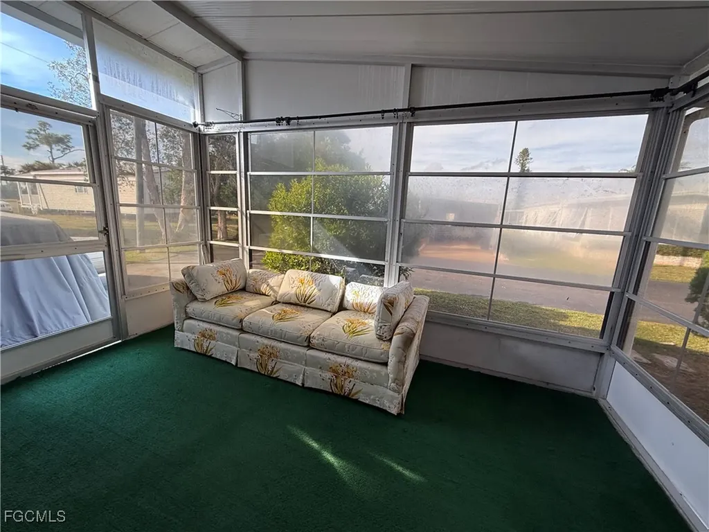 541 Freedom Street North Fort Myers FL 33917