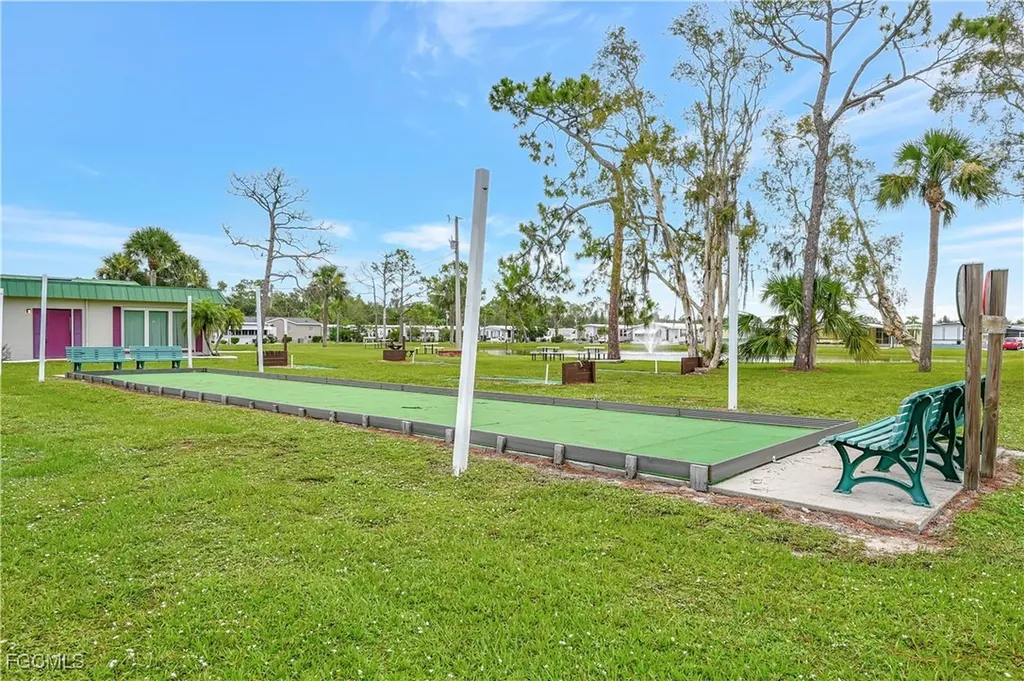 541 Freedom Street North Fort Myers FL 33917