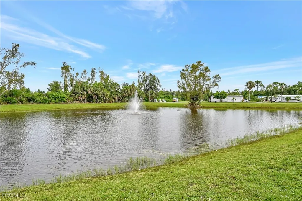 541 Freedom Street North Fort Myers FL 33917