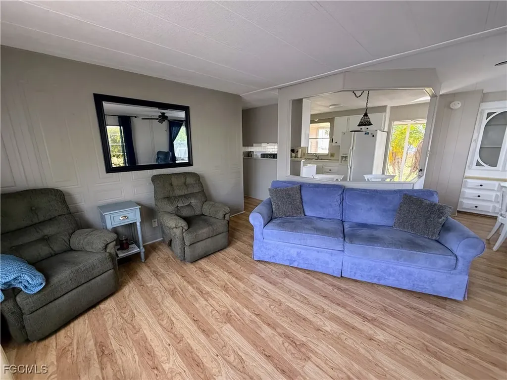 541 Freedom Street North Fort Myers FL 33917