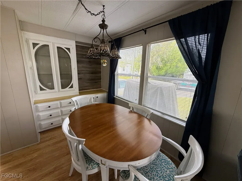 541 Freedom Street North Fort Myers FL 33917