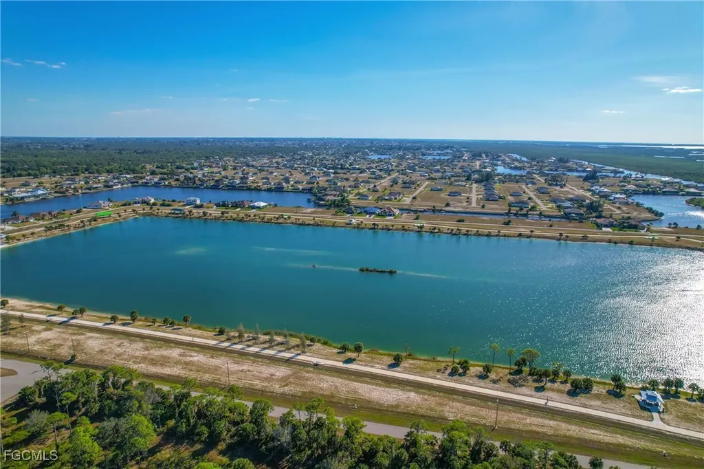 4202 NW 36th Avenue Cape Coral FL 33993