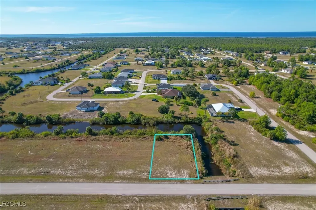 4202 NW 36th Avenue Cape Coral FL 33993