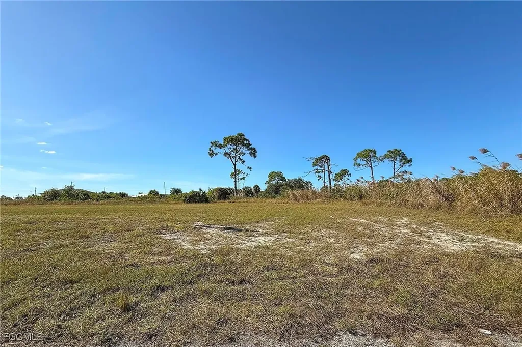 4202 NW 36th Avenue Cape Coral FL 33993