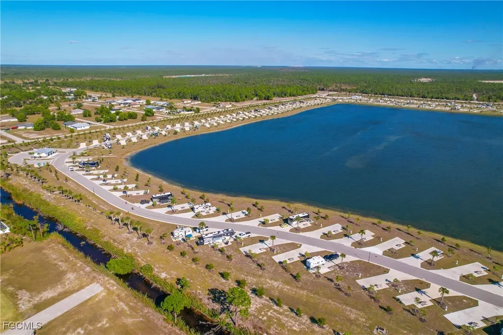 3910 NW 39th Street Cape Coral FL 33993