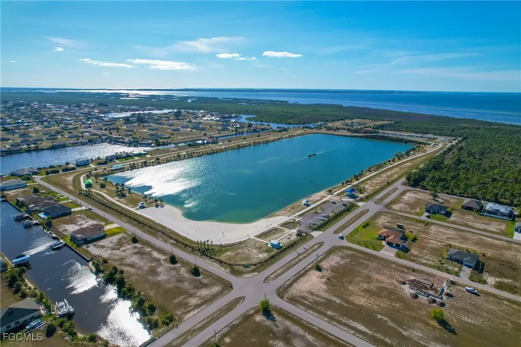 3910 NW 39th Street Cape Coral FL 33993
