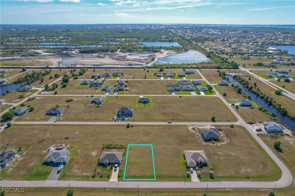 3910 NW 39th Street Cape Coral FL 33993