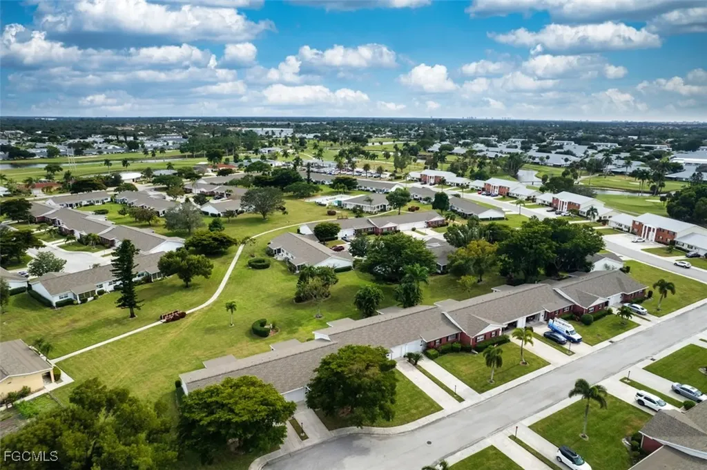 6913 Birdie Way Fort Myers FL 33919