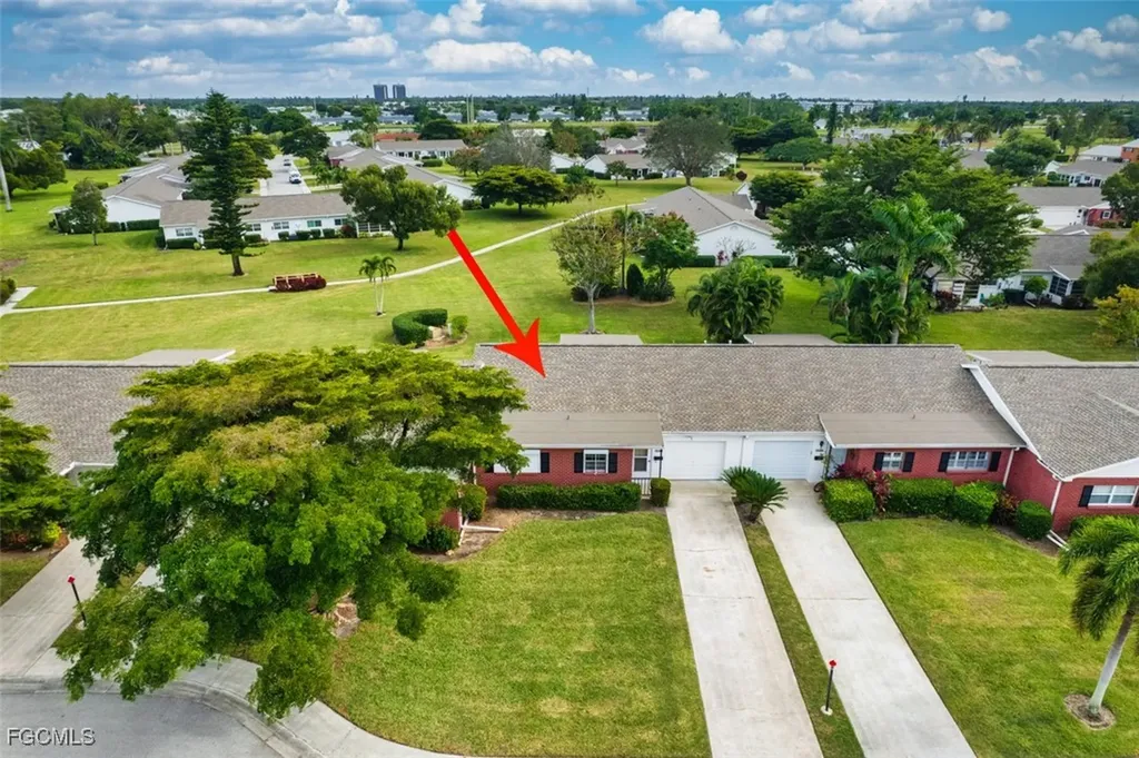 6913 Birdie Way Fort Myers FL 33919
