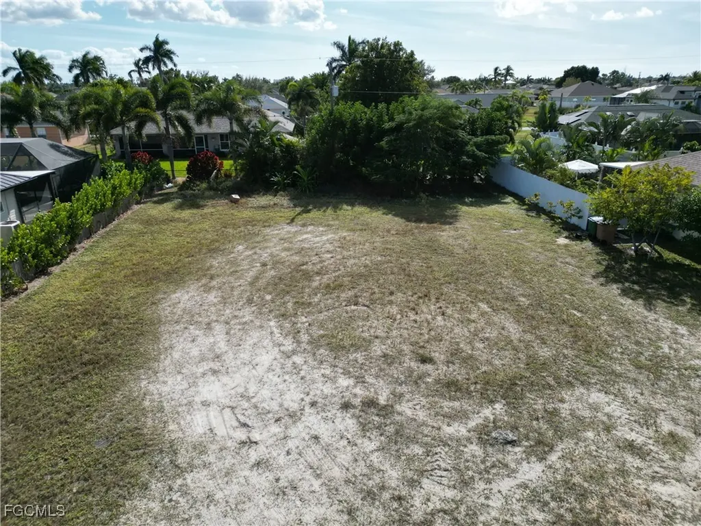 1222 Gleason Parkway Cape Coral FL 33914