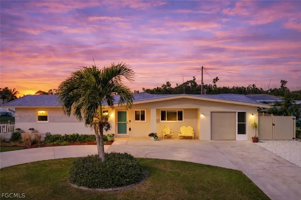 11443 Flint Lane Bokeelia FL 33922