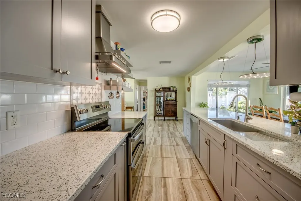 11443 Flint Lane Bokeelia FL 33922