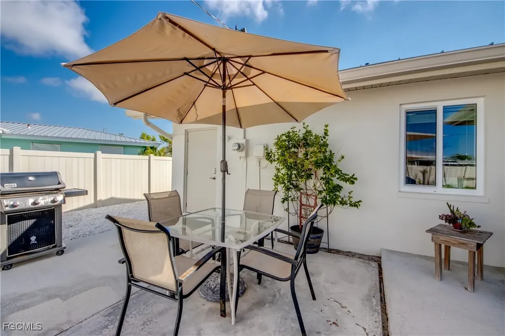 11443 Flint Lane Bokeelia FL 33922