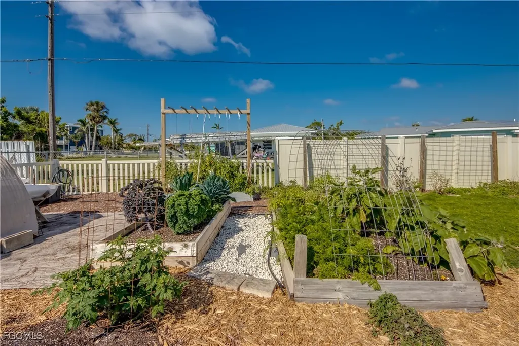 11443 Flint Lane Bokeelia FL 33922