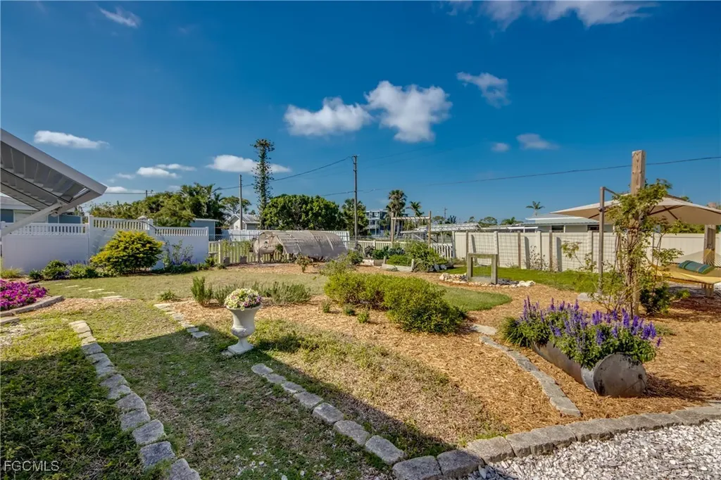 11443 Flint Lane Bokeelia FL 33922