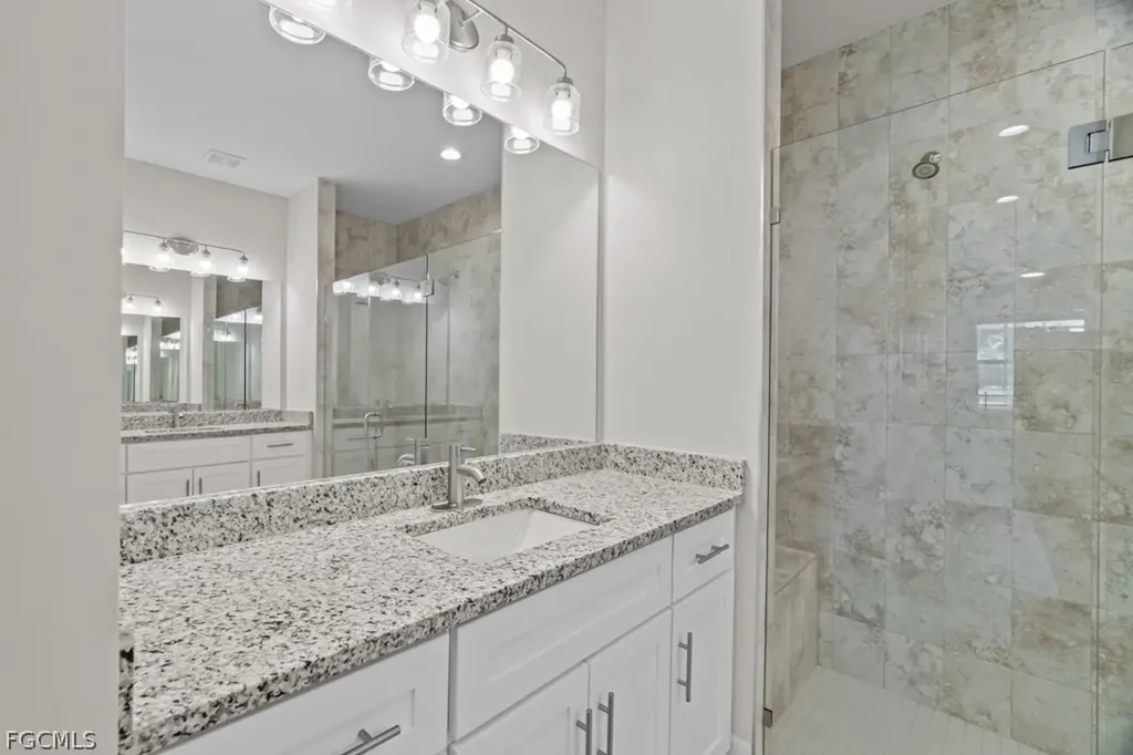 2827 NW 14th Terrace Cape Coral FL 33993