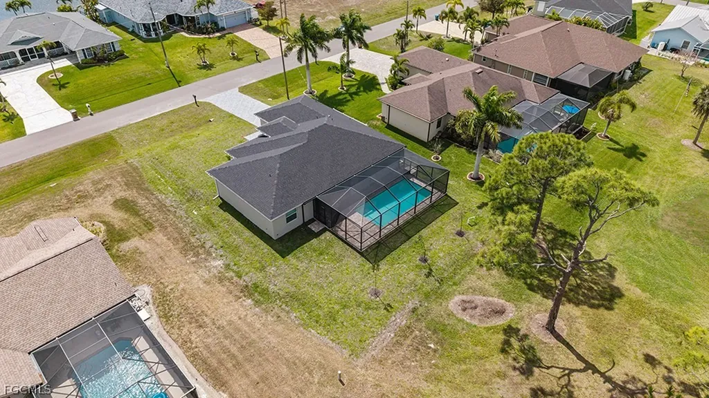 2827 NW 14th Terrace Cape Coral FL 33993