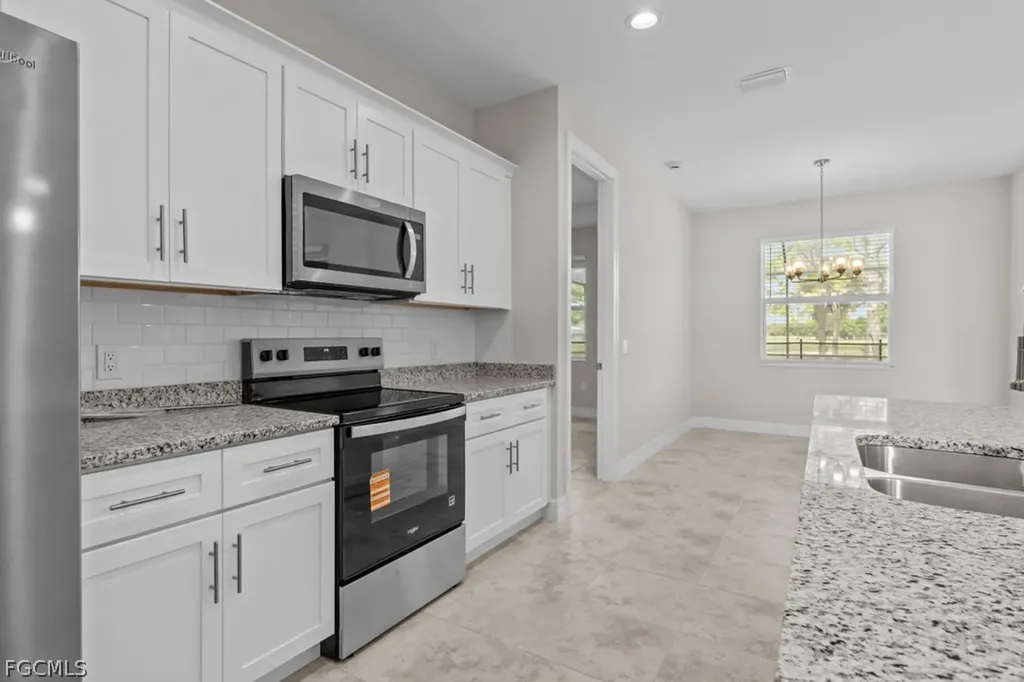 2827 NW 14th Terrace Cape Coral FL 33993
