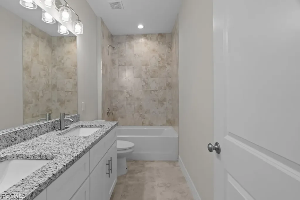 2827 NW 14th Terrace Cape Coral FL 33993