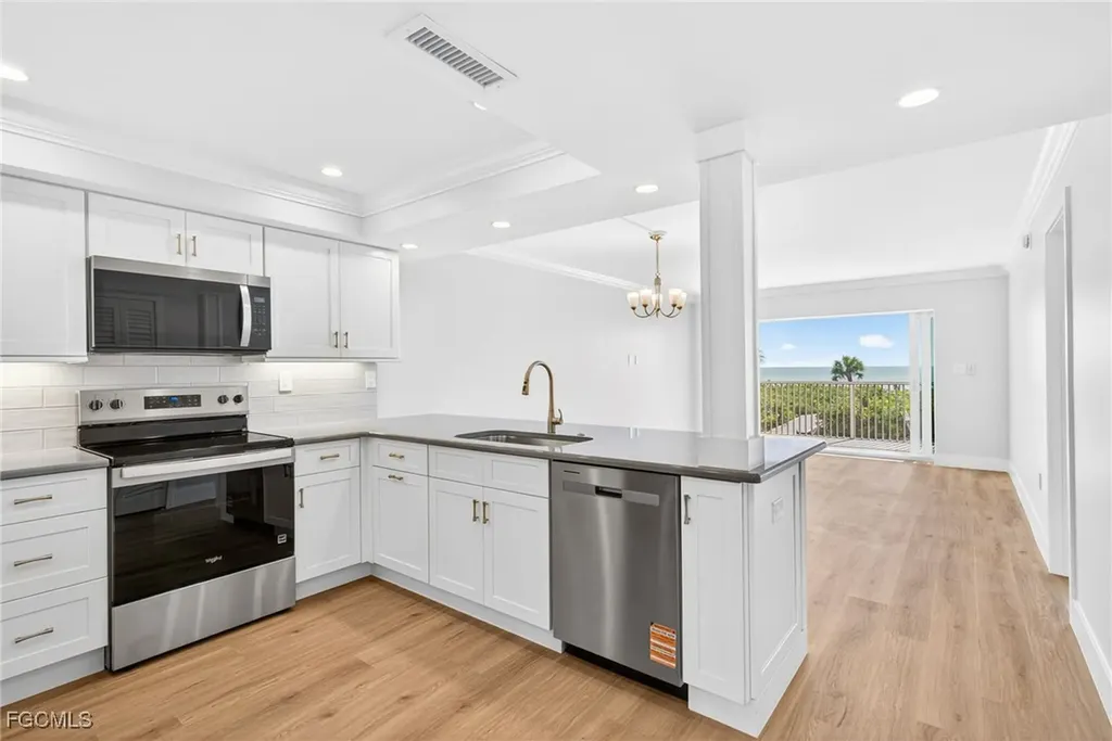 2311 W Gulf Drive Sanibel FL 33957