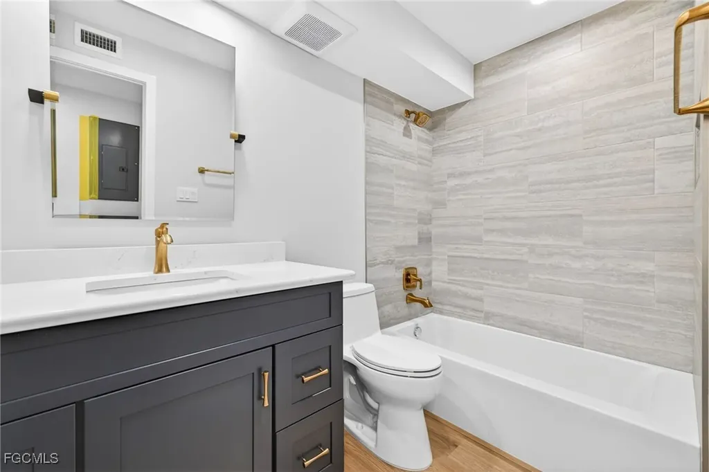 2311 W Gulf Drive Sanibel FL 33957