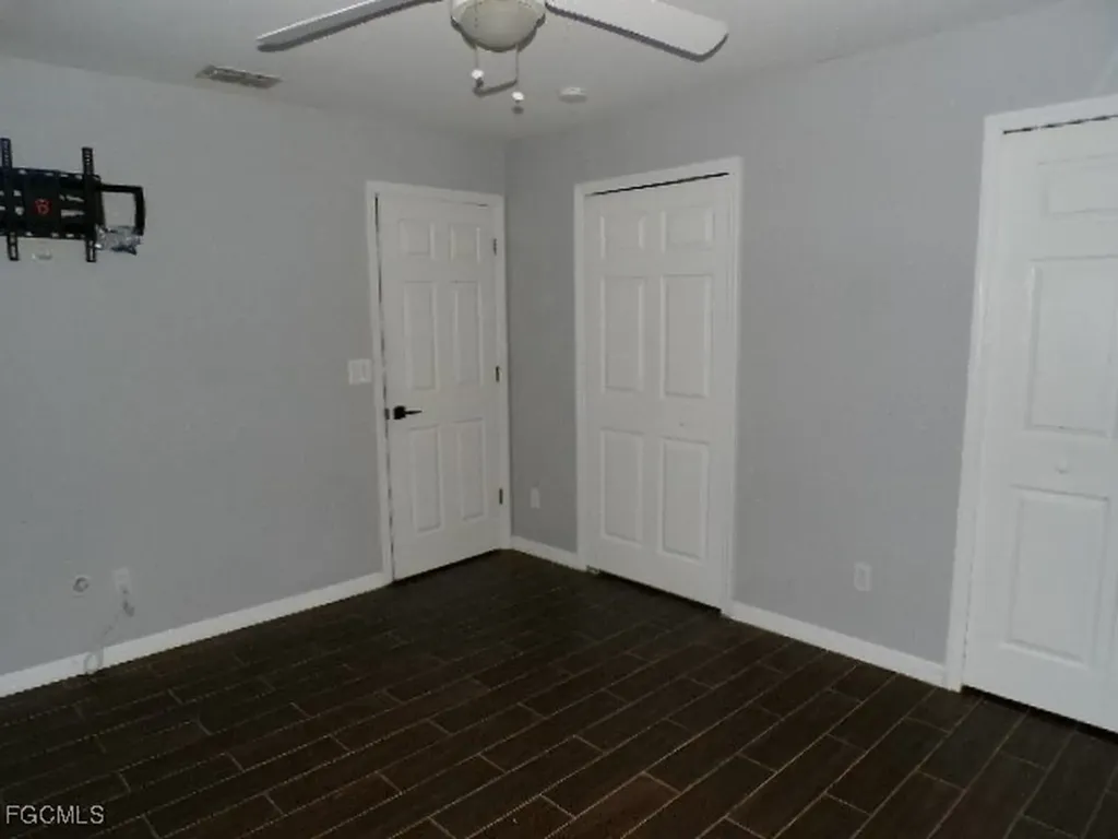 1917 NW 12th Avenue Cape Coral FL 33993