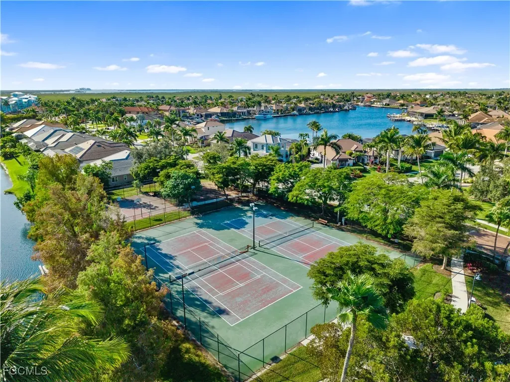 5501 Merlyn Lane Cape Coral FL 33914