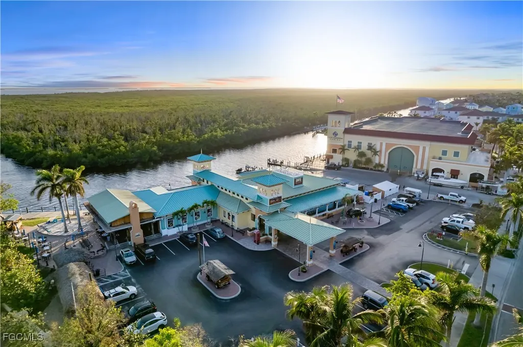 5501 Merlyn Lane Cape Coral FL 33914