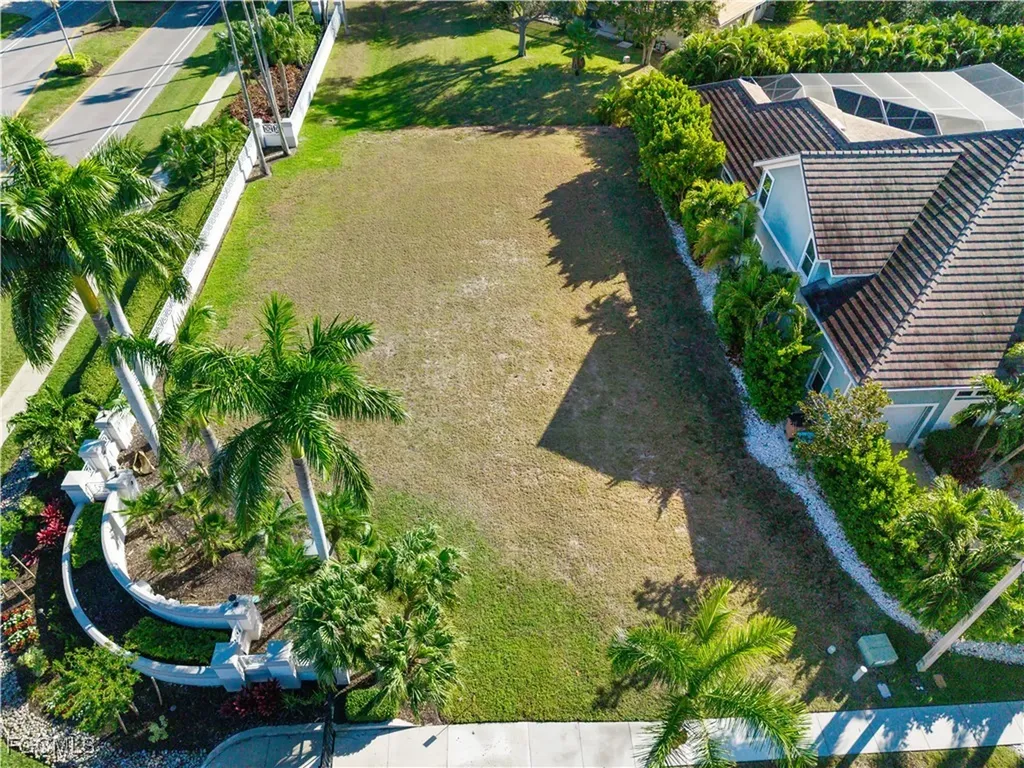 5501 Merlyn Lane Cape Coral FL 33914