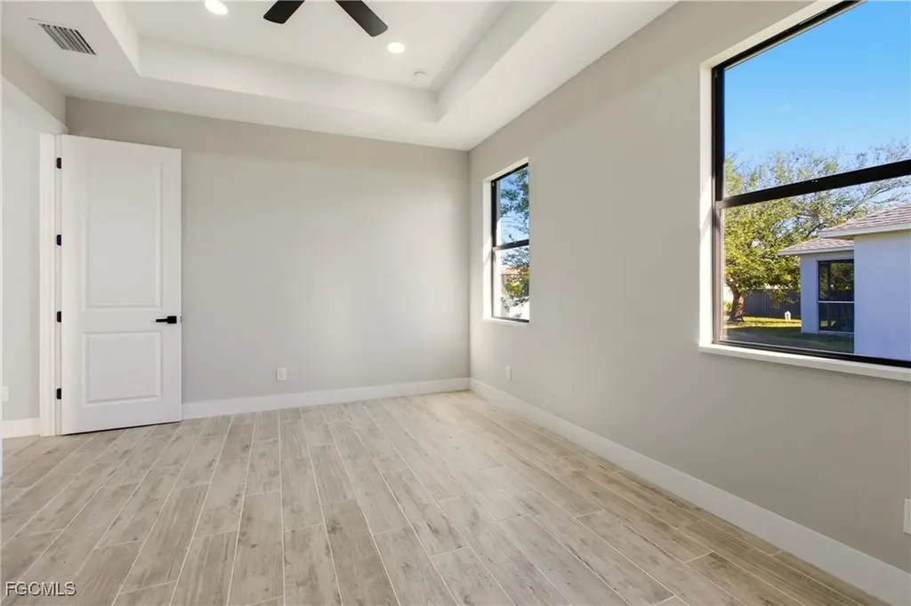 131 Kismet Parkway E Cape Coral FL 33909
